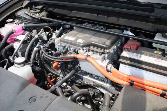 Used 2023 Lexus RZ 450e Premium w/ Technology Package AWD/4WD image 9