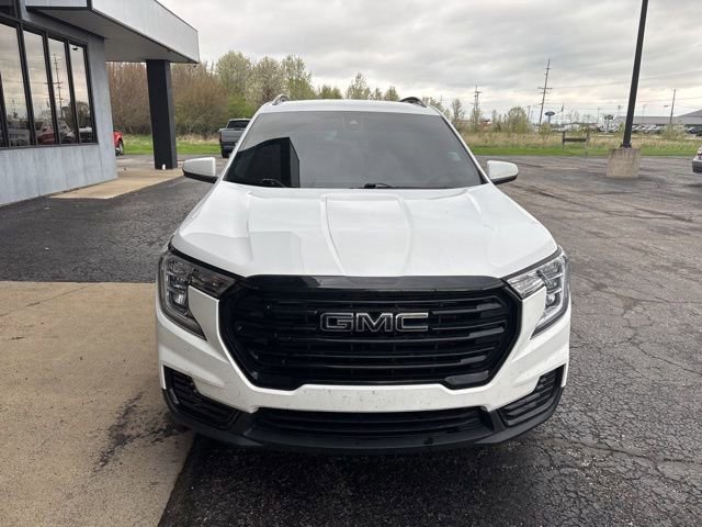 Used 2022 GMC Terrain SLE w/ Driver Convenience Package image 5