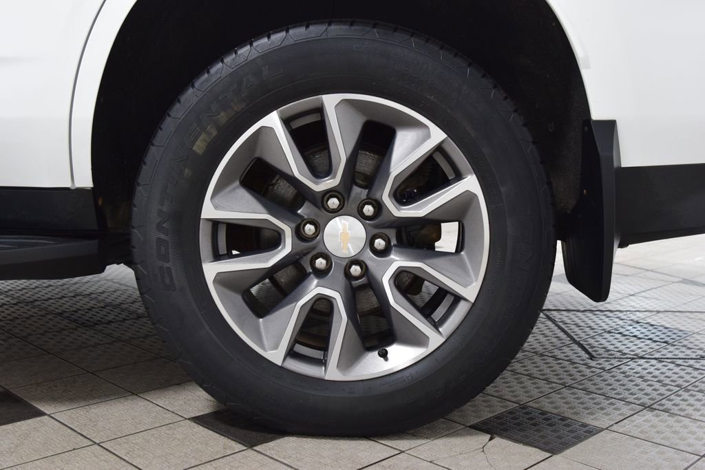 Used 2022 Chevrolet Tahoe LT w/ LT Signature Package AWD/4WD image 27
