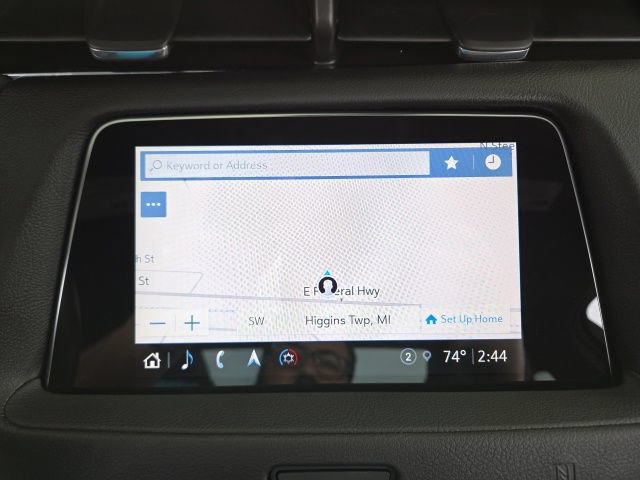 Used 2021 Cadillac XT4 Premium Luxury w/ Sun And Sound Package AWD/4WD image 8