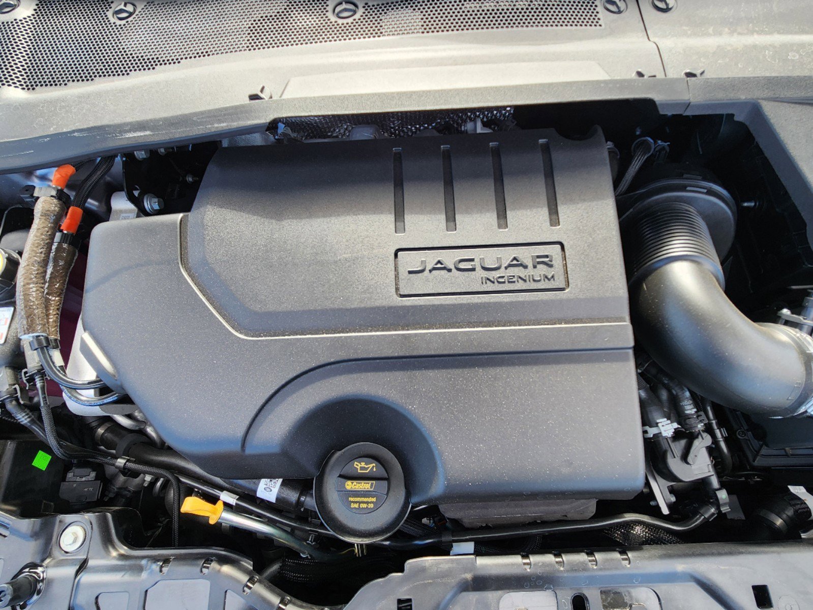 New 2024 Jaguar E-PACE R-Dynamic SE image 22