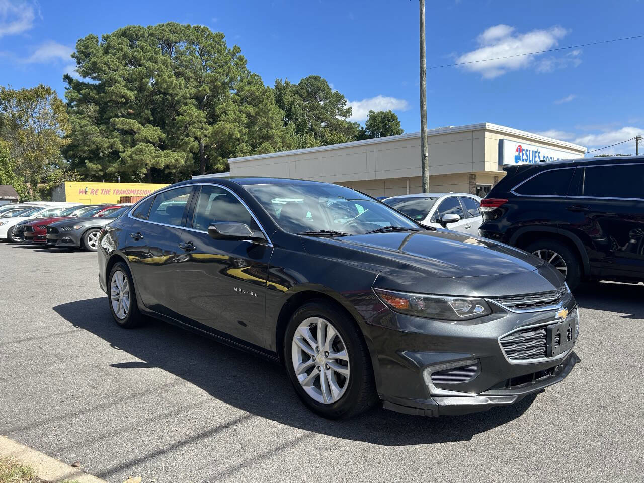 Used 2016 Chevrolet Malibu LT image 3