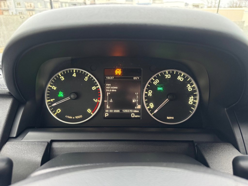 Used 2015 Land Rover LR4 HSE AWD/4WD image 18