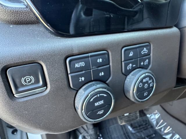 Used 2023 Chevrolet Silverado 1500 LTZ image 6