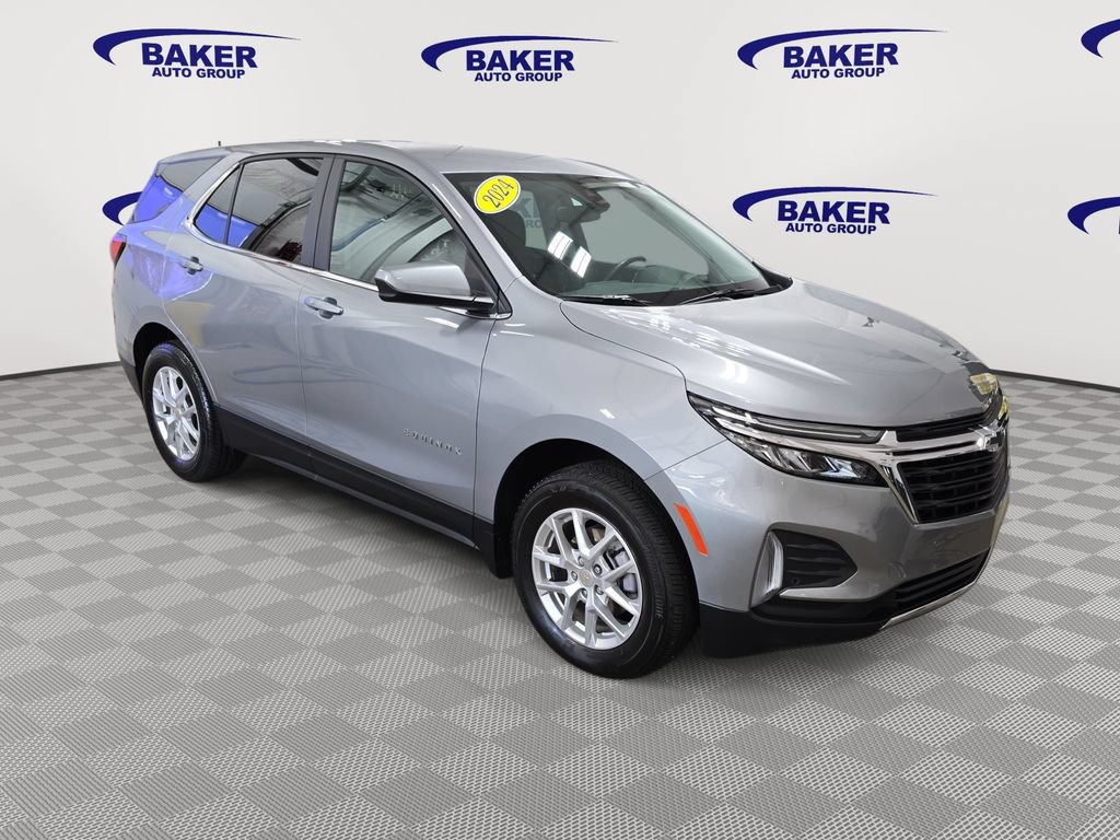 Used 2024 Chevrolet Equinox LT AWD/4WD image 3