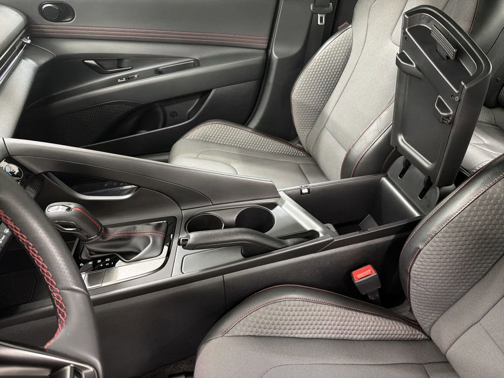 Used 2025 Hyundai Elantra N Line image 23