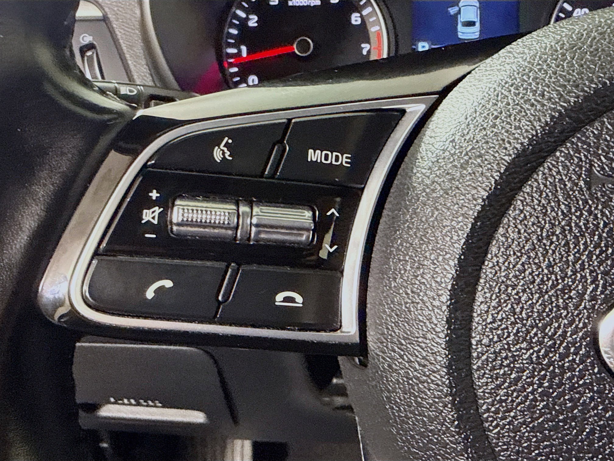 Used 2019 Kia Optima EX image 14