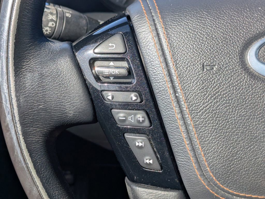 Used 2024 INFINITI QX80 Sensory image 28