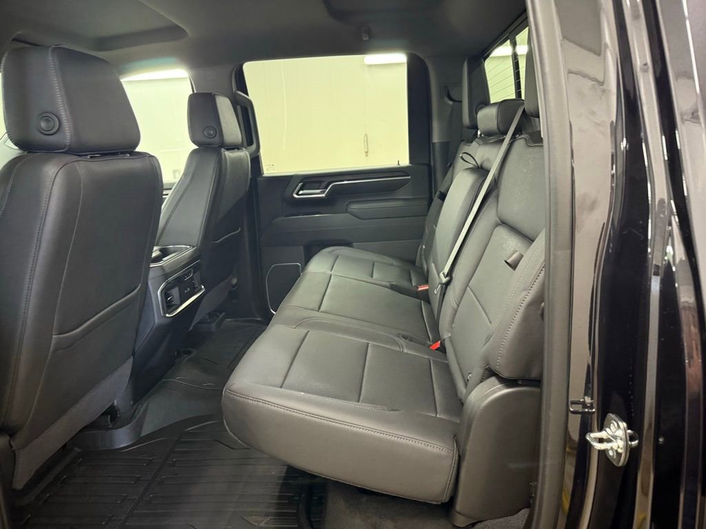 New 2026 GMC Sierra 3500 SLT image 5