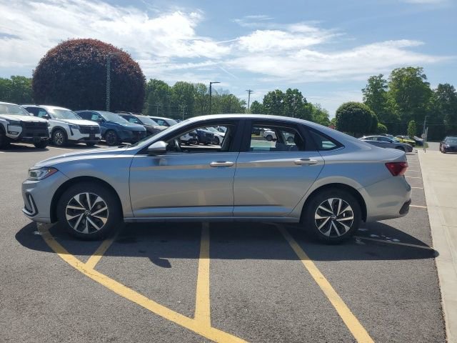 Used 2025 Volkswagen Jetta S FWD image 3