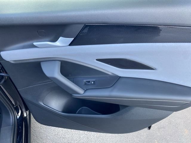 New 2025 Volkswagen Tiguan SE image 53