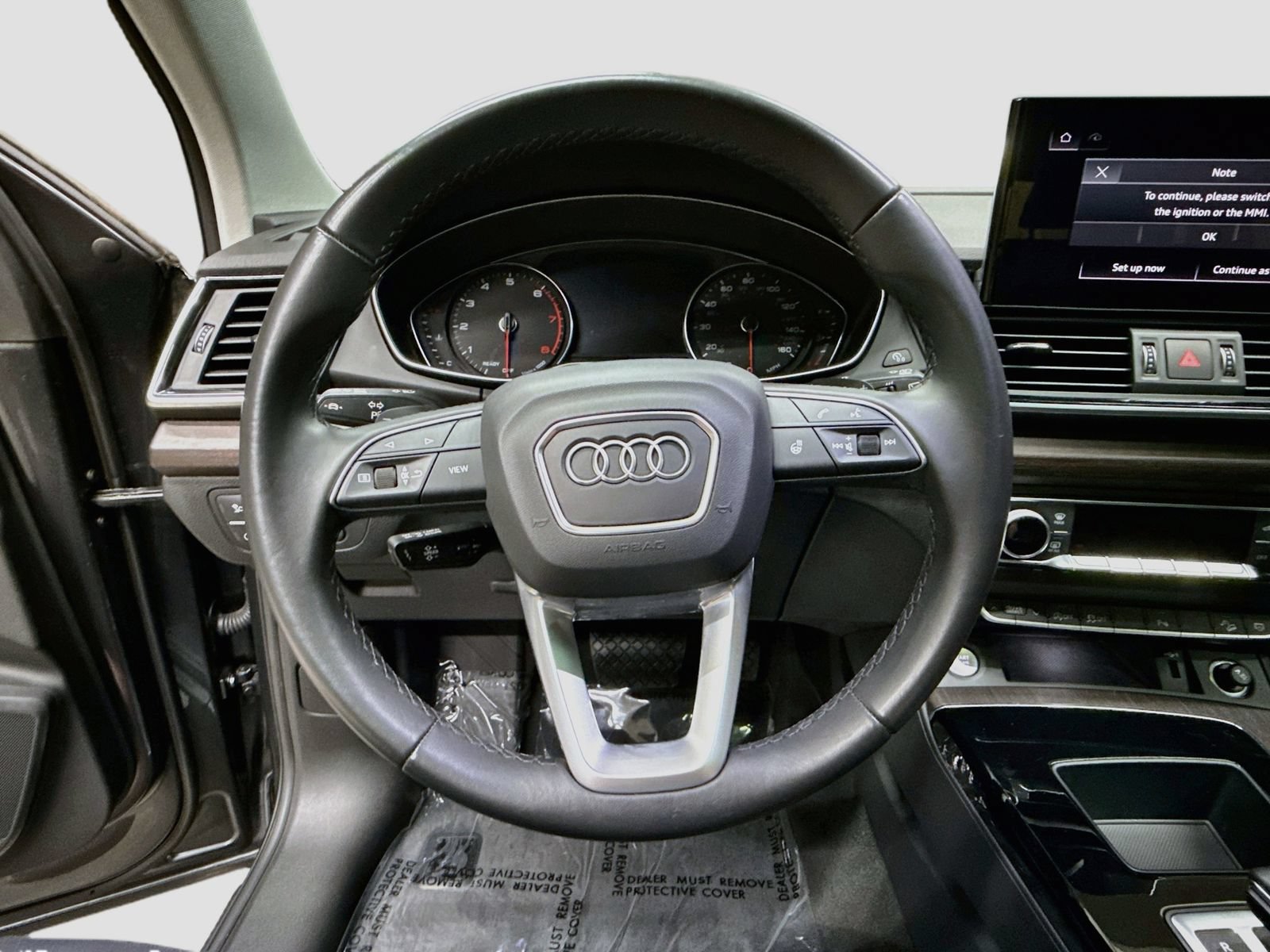 Used 2023 Audi Q5 2.0T Premium w/ Convenience Package AWD/4WD image 14