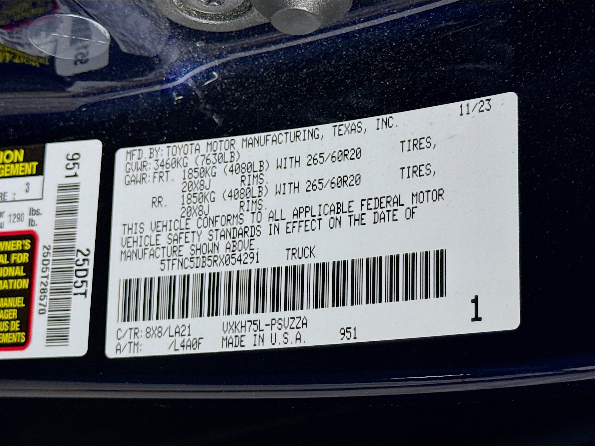 Used 2024 Toyota Tundra Platinum AWD/4WD image 31