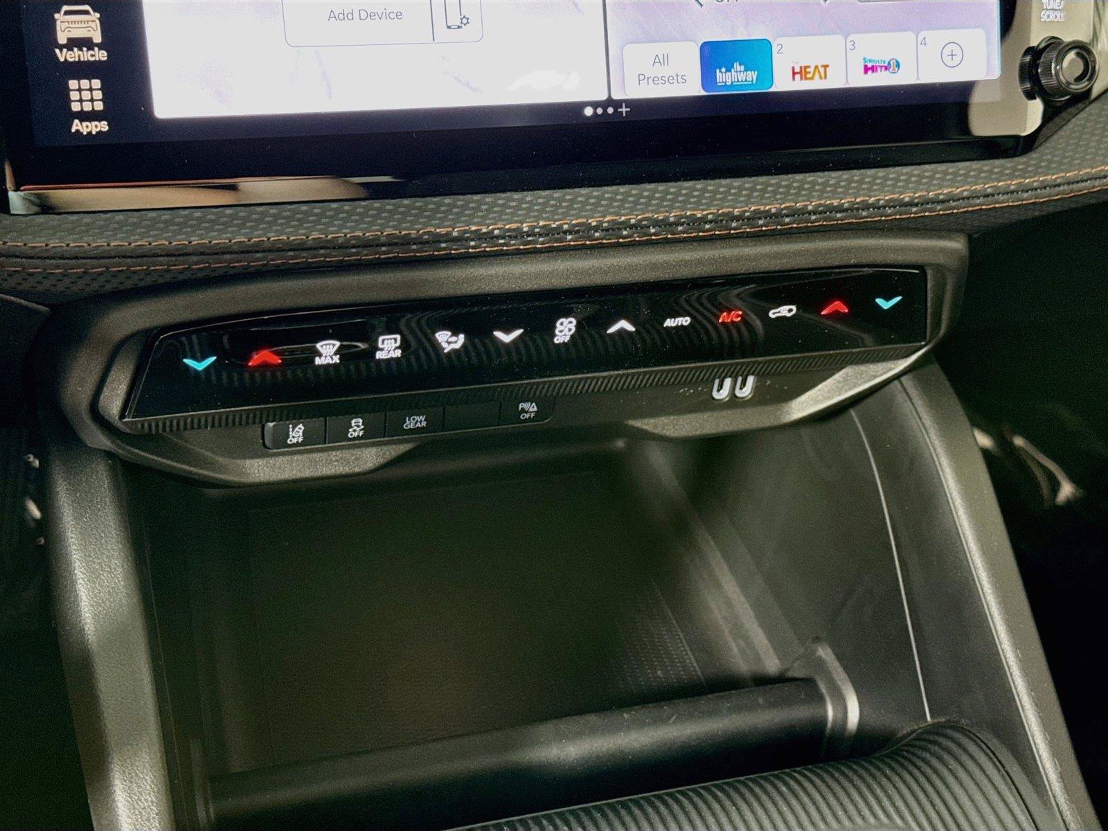 New 2026 Jeep Cherokee Limited AWD/4WD image 9