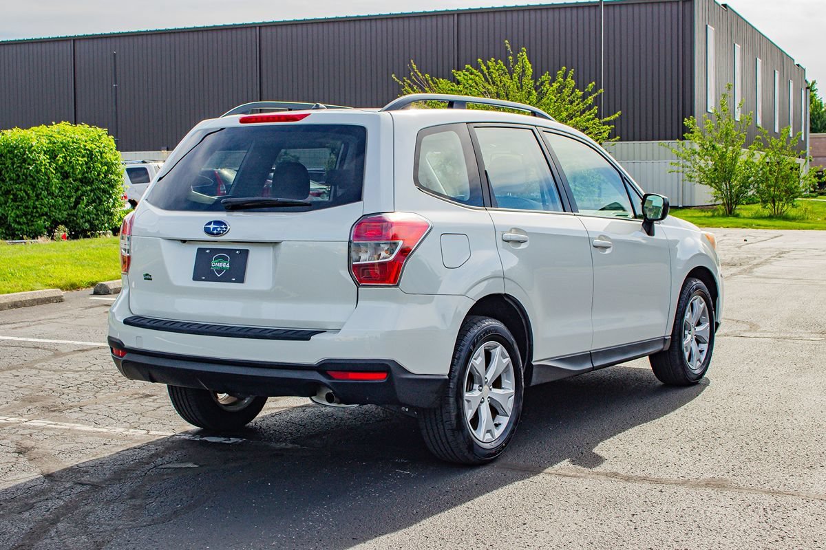 Used 2015 Subaru Forester 2.5i w/ Alloy Wheel Package AWD/4WD image 6