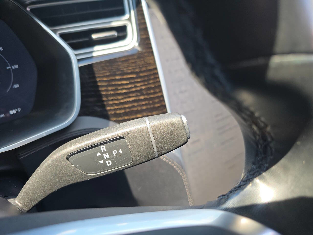 Used 2017 Tesla Model S 100D AWD/4WD image 44