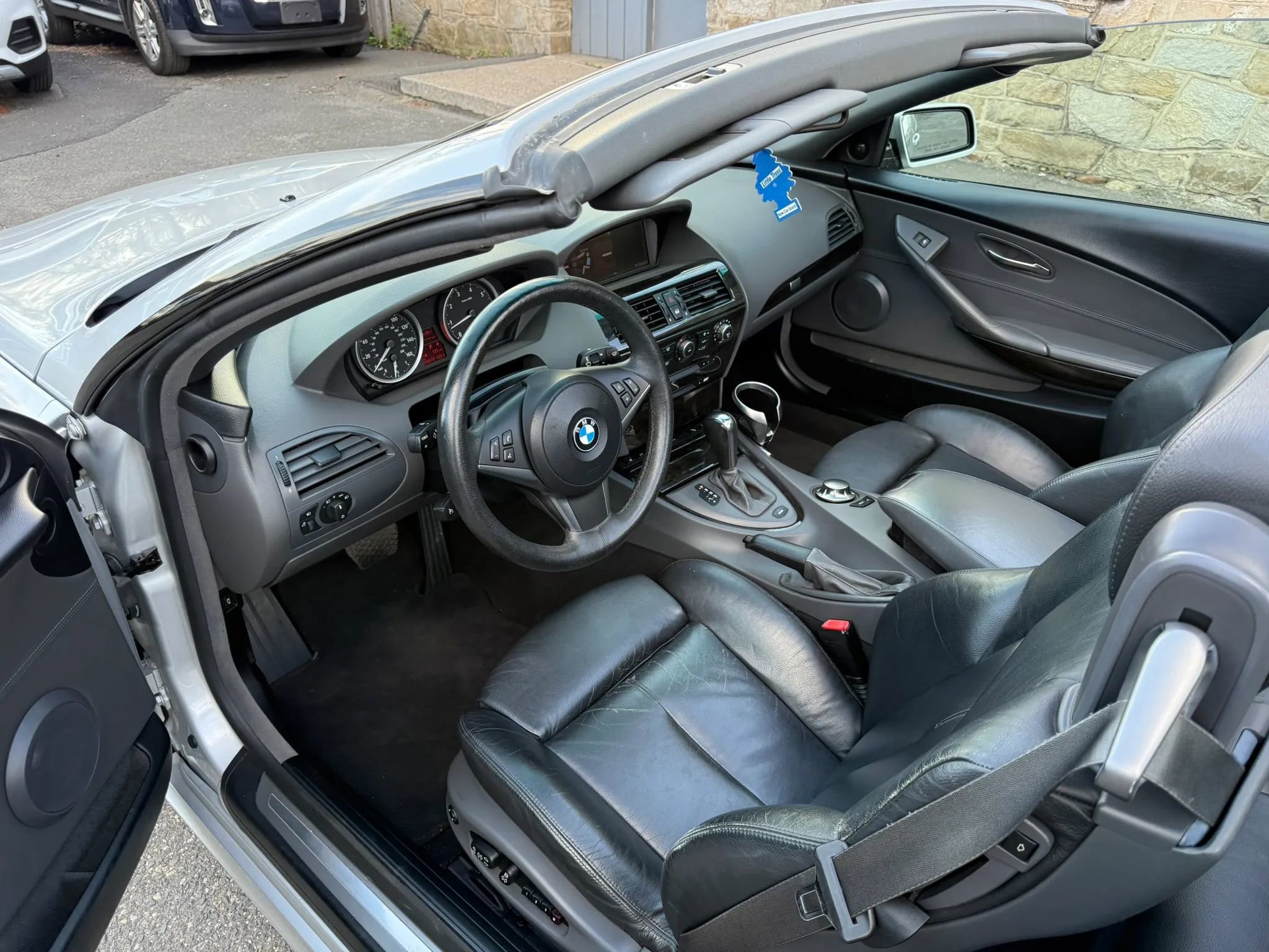 Used 2005 BMW 645Ci Convertible RWD image 17