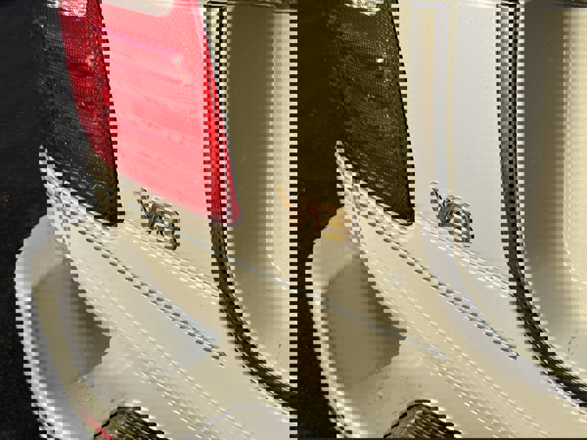 Used 2000 Lexus LX 470 4WD image 38