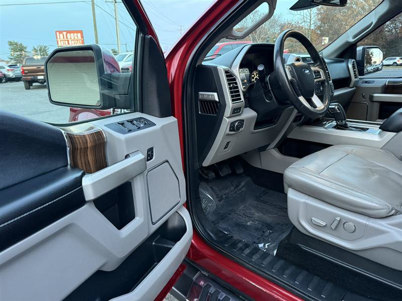 Used 2016 Ford F150 Lariat w/ Equipment Group 502A Luxury AWD/4WD image 26