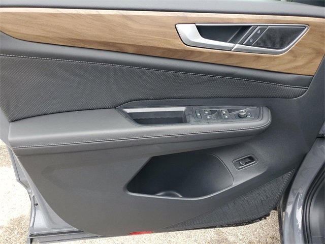 New 2025 Volkswagen Atlas SE image 15