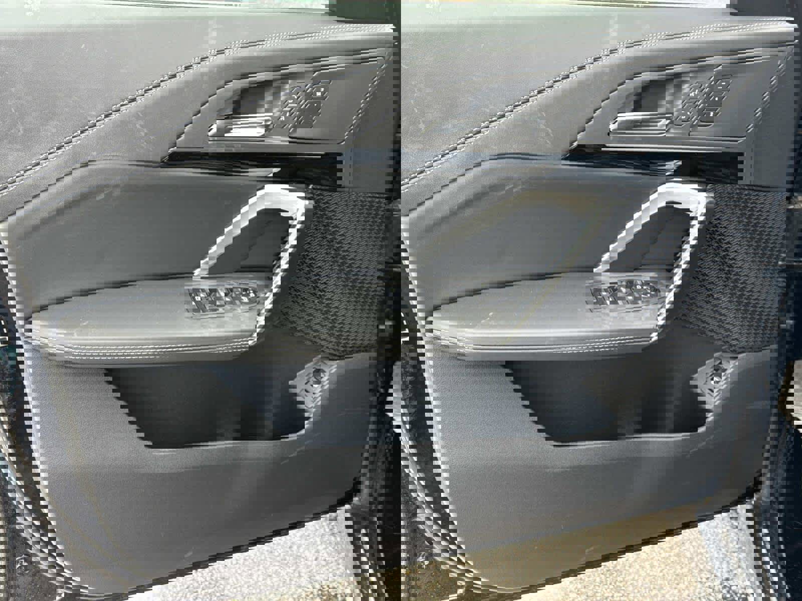 New 2026 BMW X1 xDrive28i w/ Convenience Package image 24