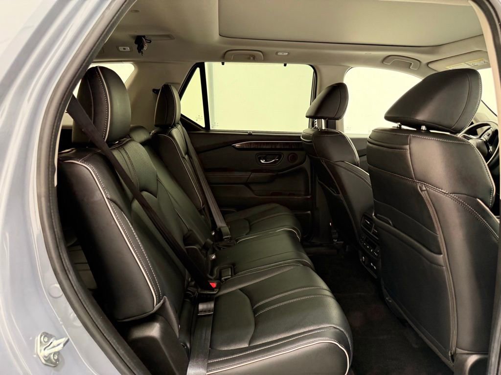 Used 2023 Honda Pilot Elite image 22