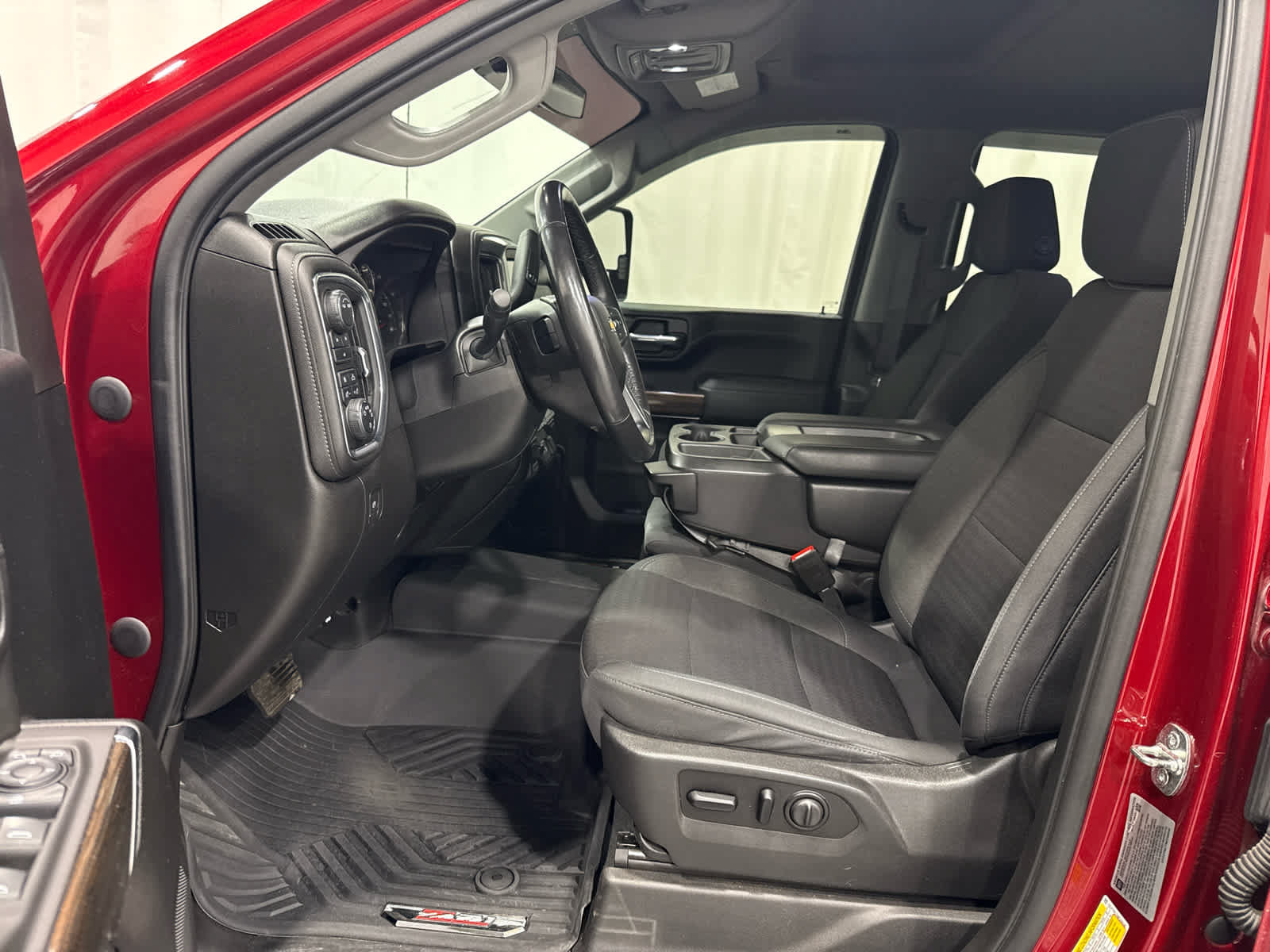 Certified 2021 Chevrolet Silverado 2500 LT w/ Convenience Package AWD/4WD image 11
