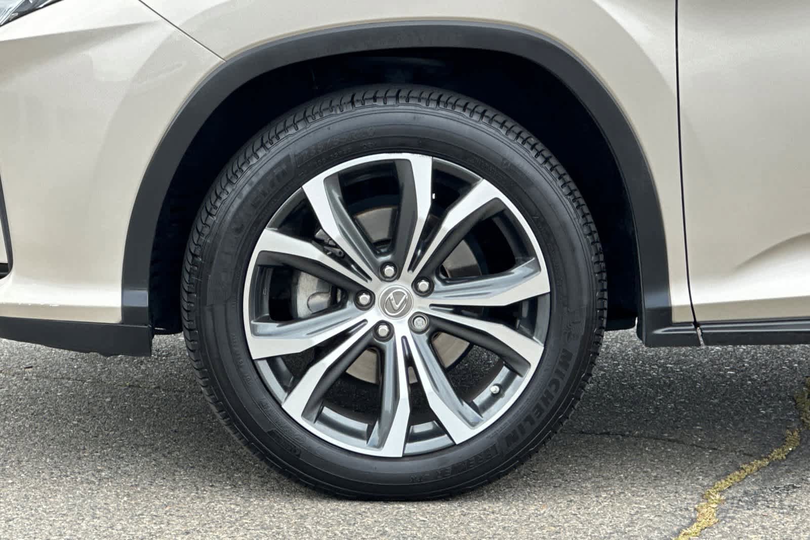 Used 2017 Lexus RX 350 FWD w/ Premium Package image 32