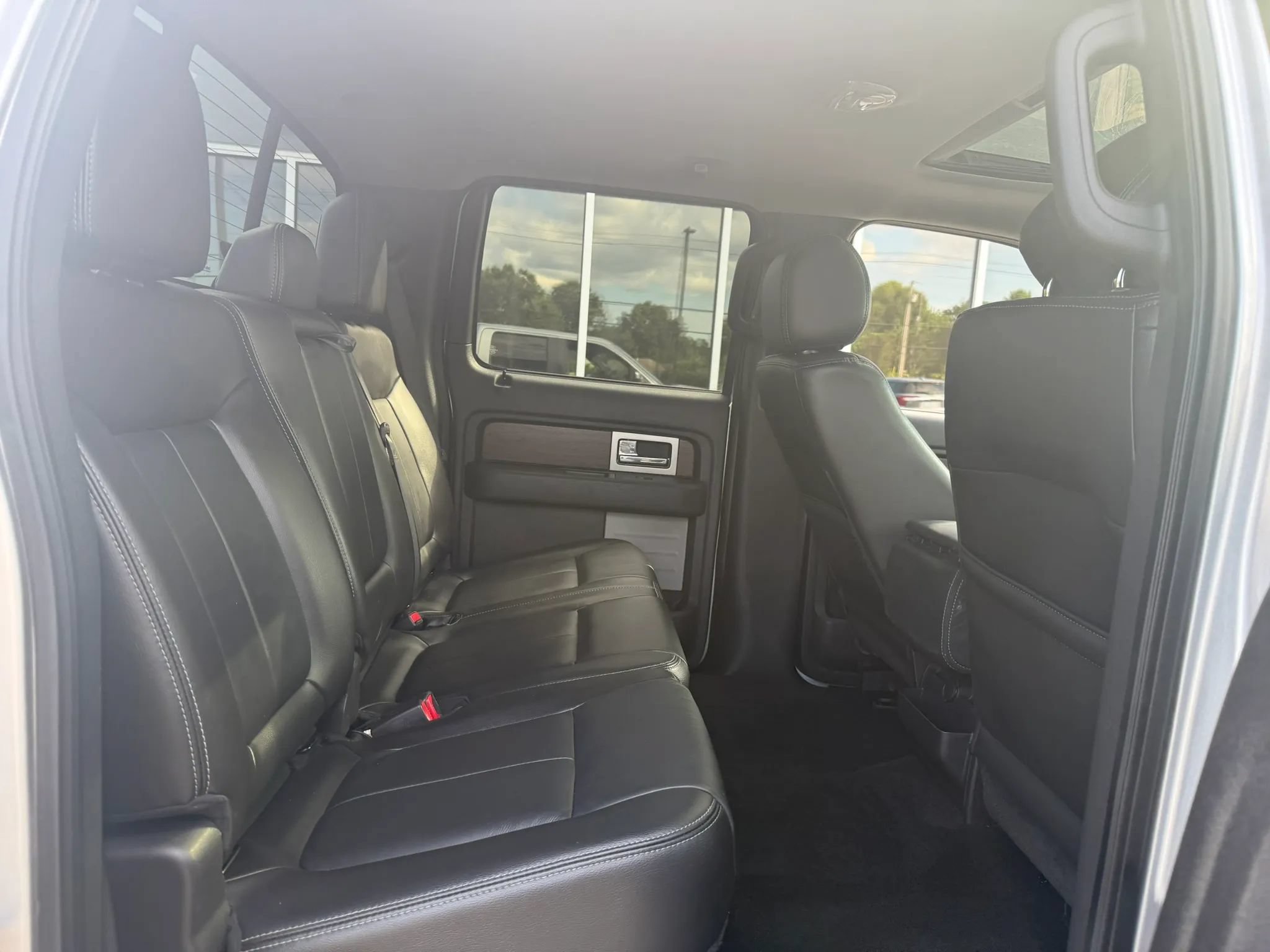 Used 2013 Ford F150 Lariat w/ Mid Equipment Group AWD/4WD image 17