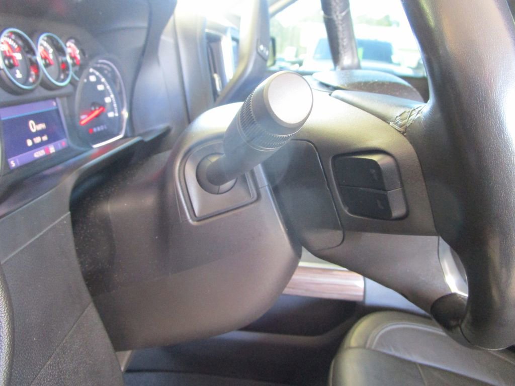 Used 2019 Chevrolet Silverado 1500 LT Trail Boss image 36