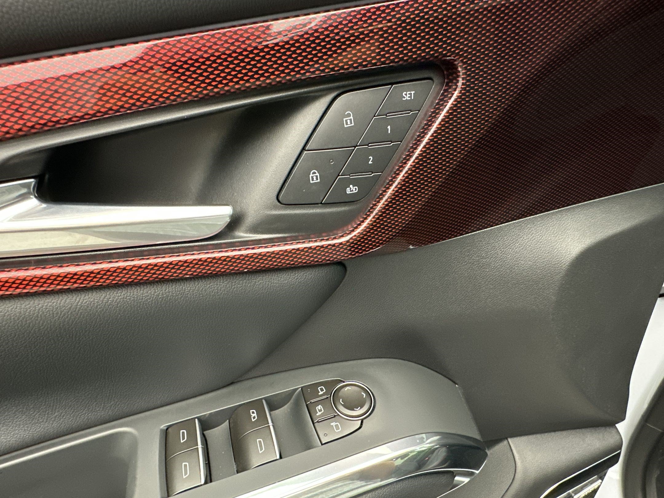 Certified 2026 Chevrolet Traverse RS AWD/4WD image 14