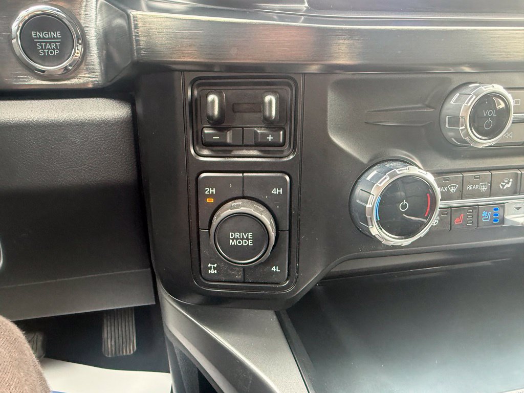 Certified 2025 Ford F350 Lariat w/ Lariat Ultimate Package AWD/4WD image 33