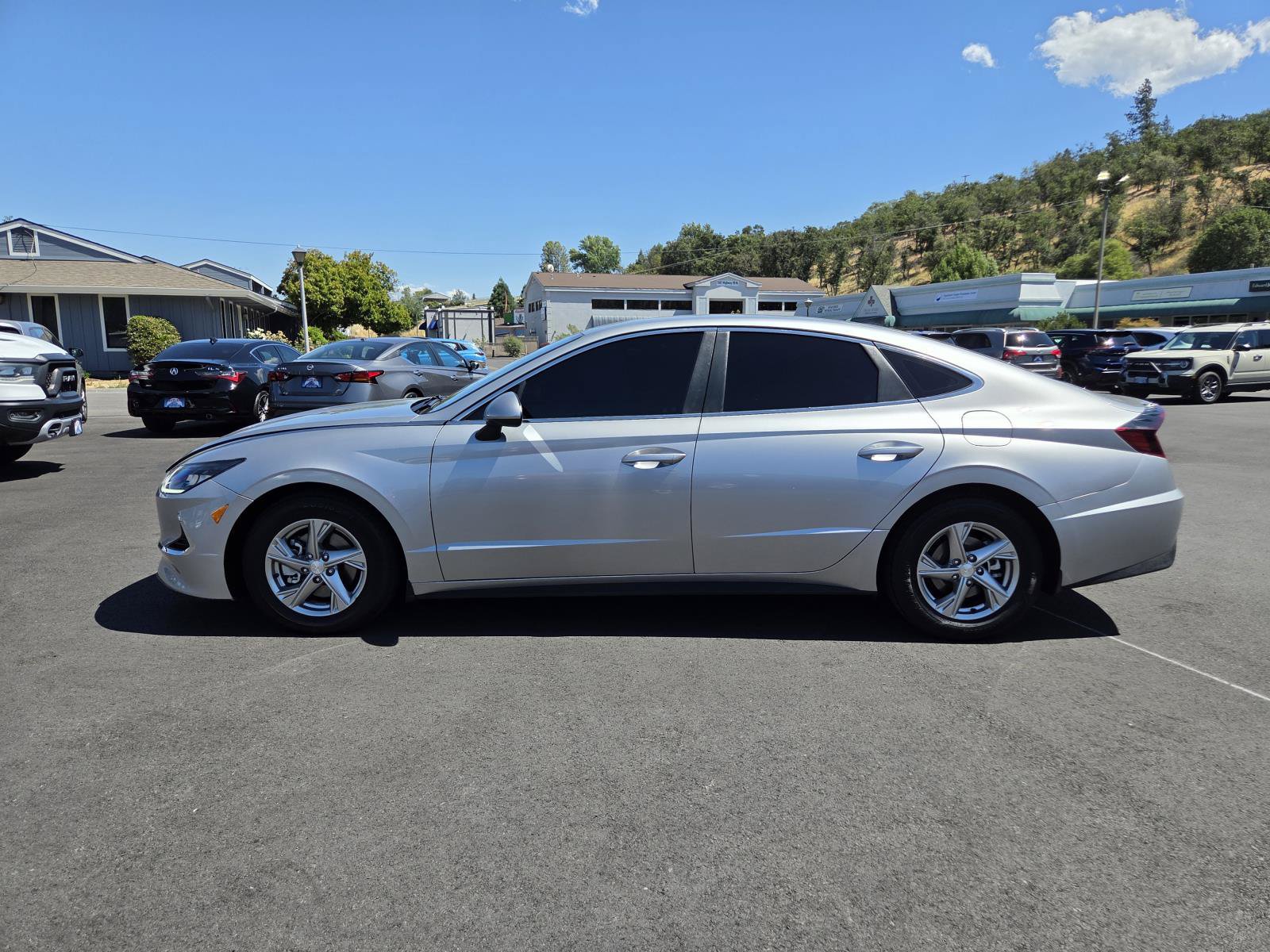 Used 2022 Hyundai Sonata SE FWD image 8