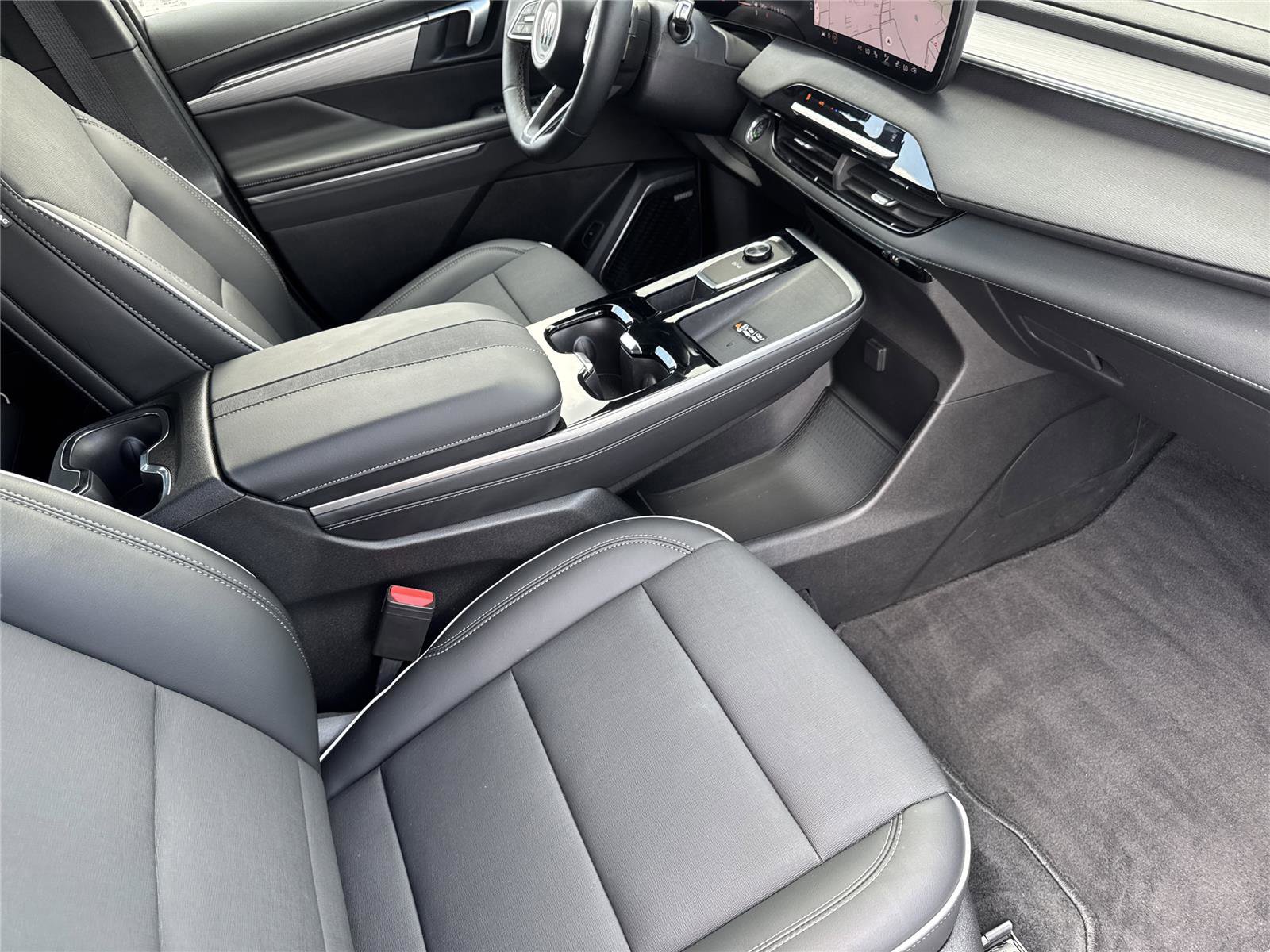 Used 2026 Buick Enclave Preferred FWD image 35