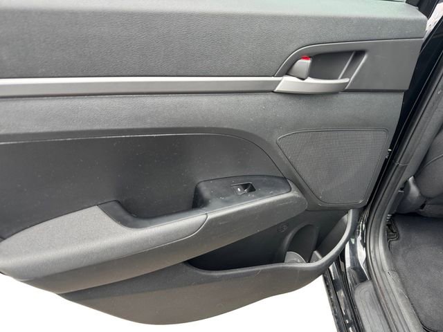 Used 2018 Hyundai Elantra SE image 10