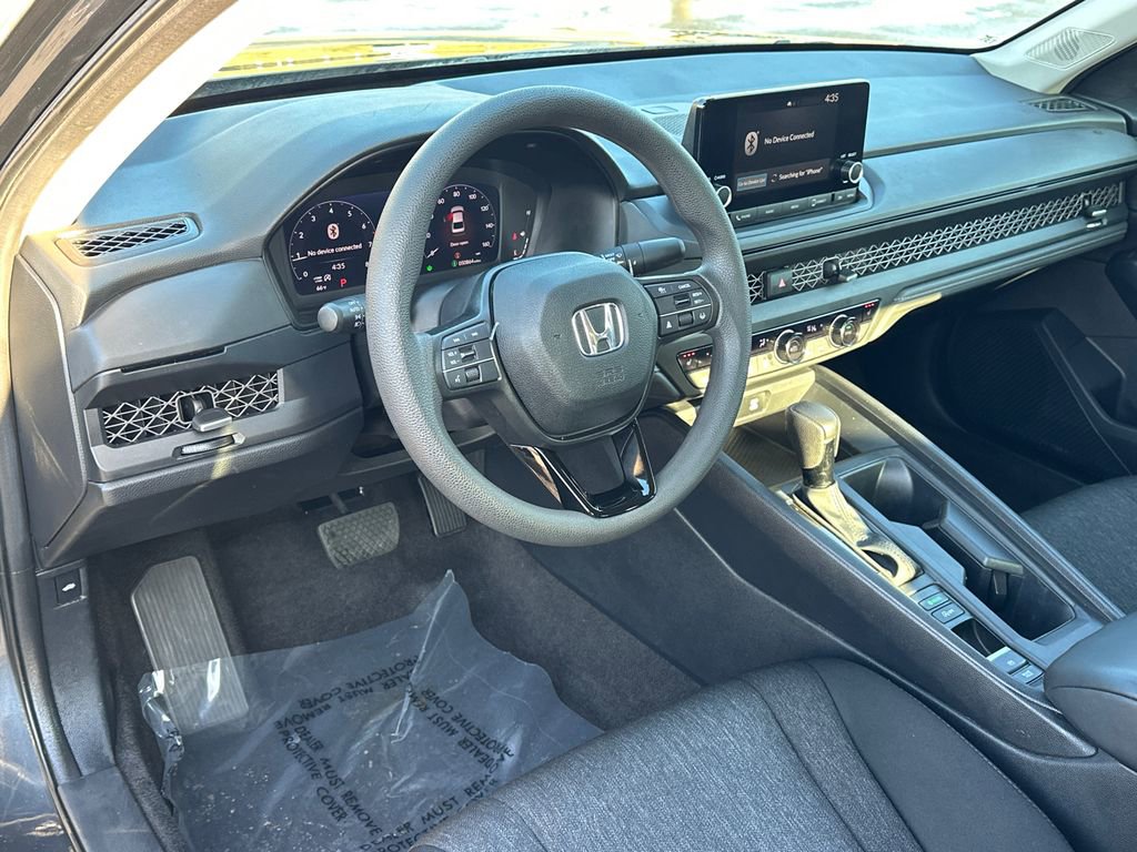Used 2024 Honda Accord EX image 17