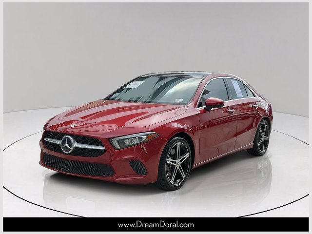 Used 2021 Mercedes-Benz A 220 image 1