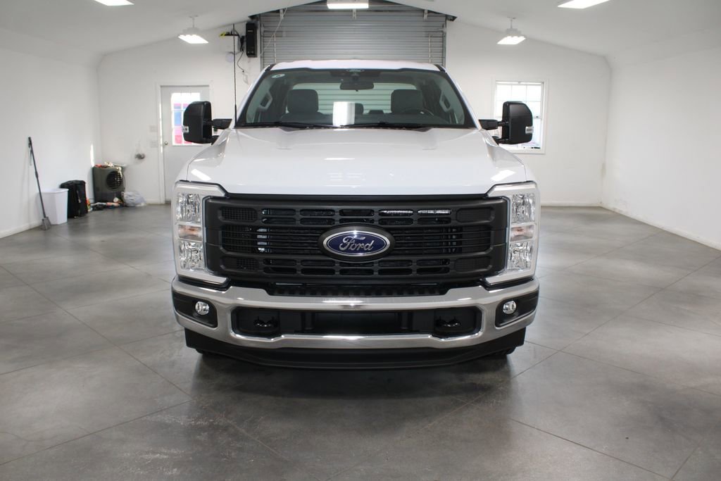 New 2026 Ford F250 XL image 2