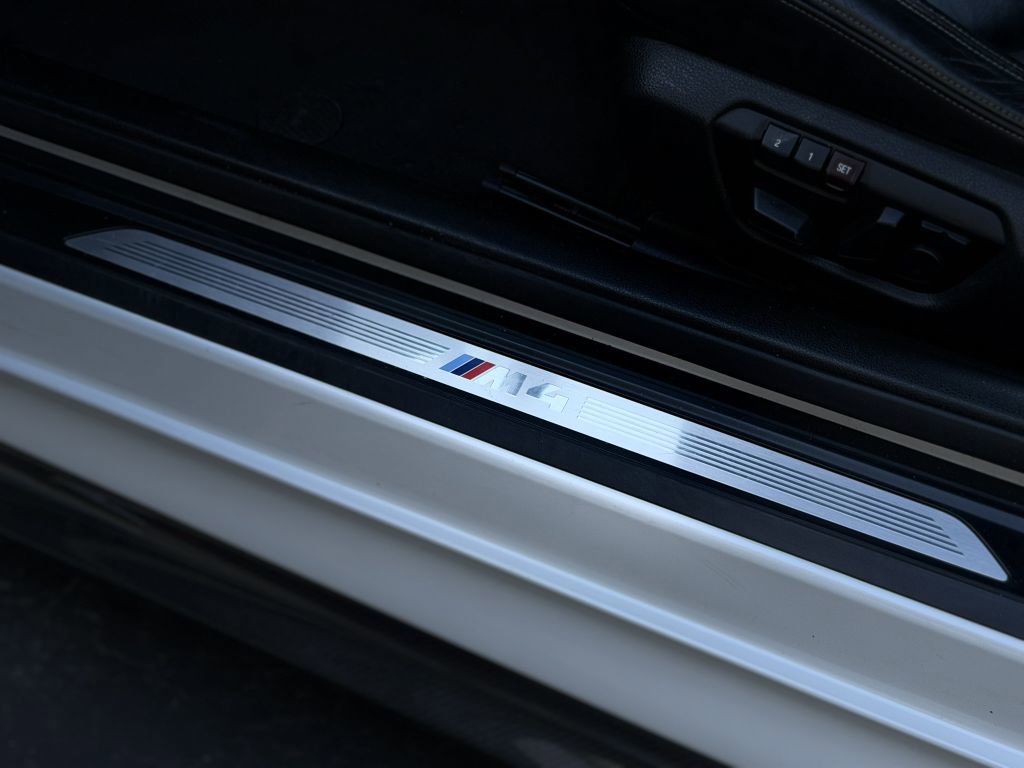 Used 2018 BMW M4 Coupe image 24
