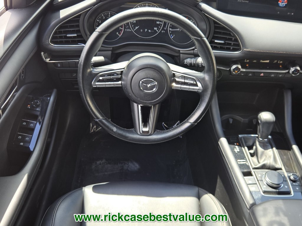 Used 2022 MAZDA MAZDA3 s FWD image 13
