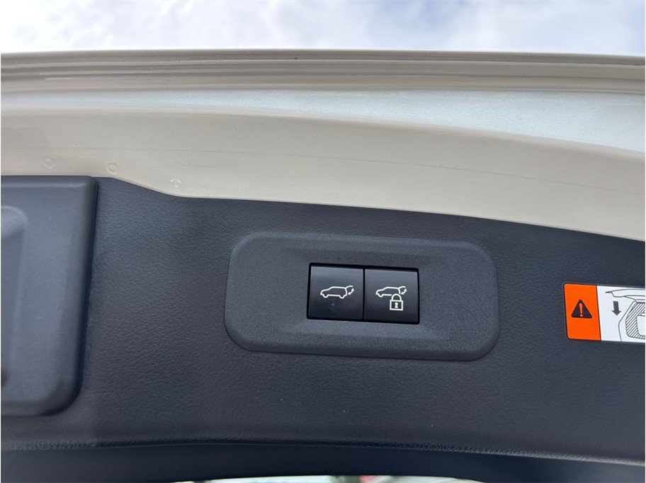 Used 2024 Lexus NX 450h+ AWD w/ Luxury Package image 47