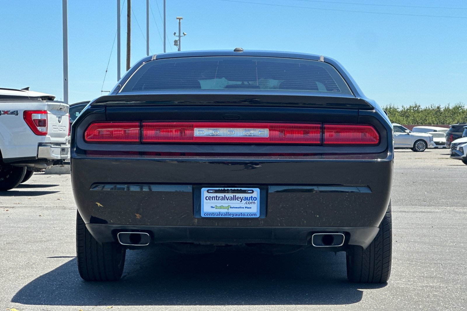 Used 2013 Dodge Challenger SXT w/ Super Sport Group RWD image 5