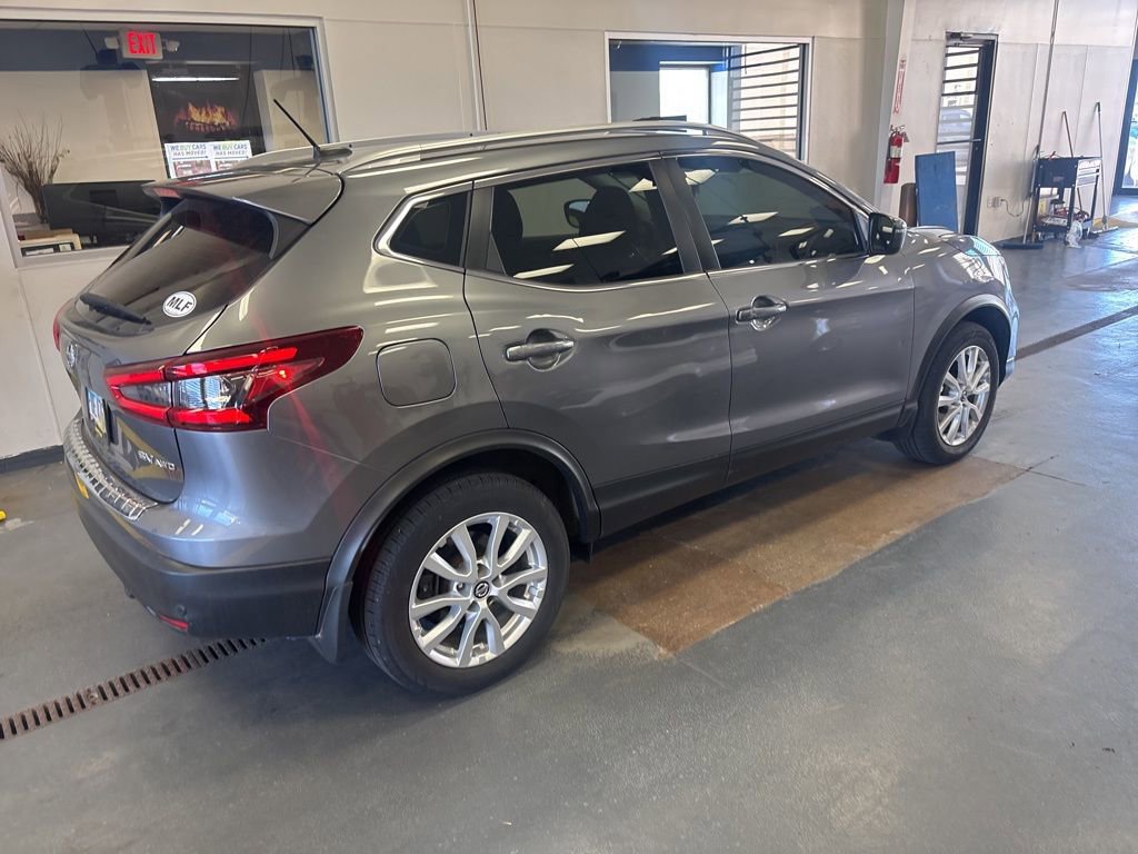 Used 2021 Nissan Rogue Sport SV image 6