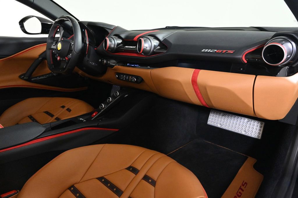 Certified 2023 Ferrari 812 GTS image 18