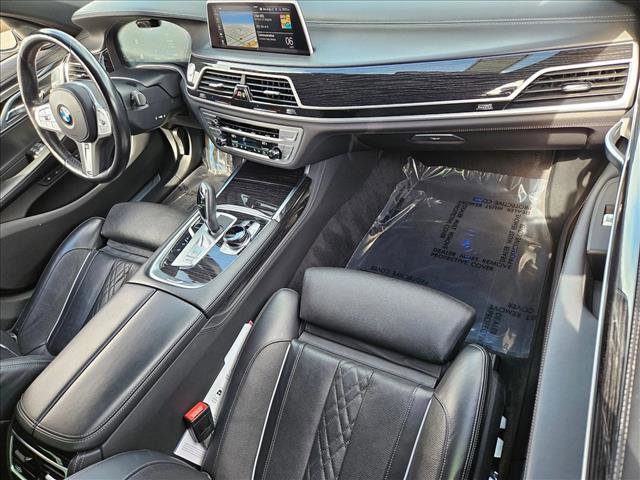 Used 2022 BMW 750i xDrive w/ Autobahn Package image 20