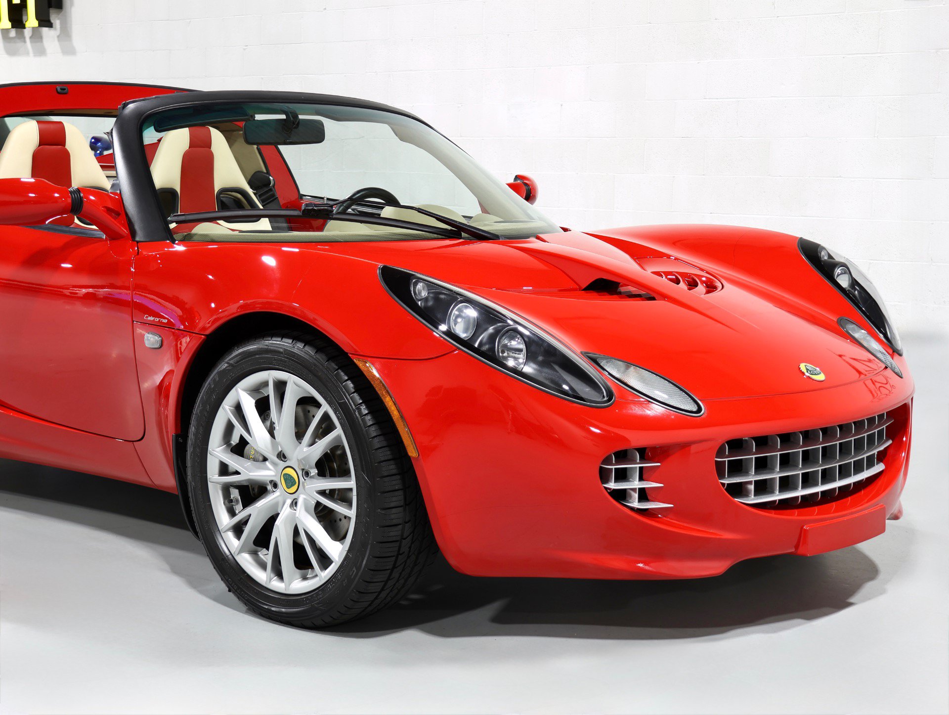 Used 2008 Lotus Elise RWD image 19