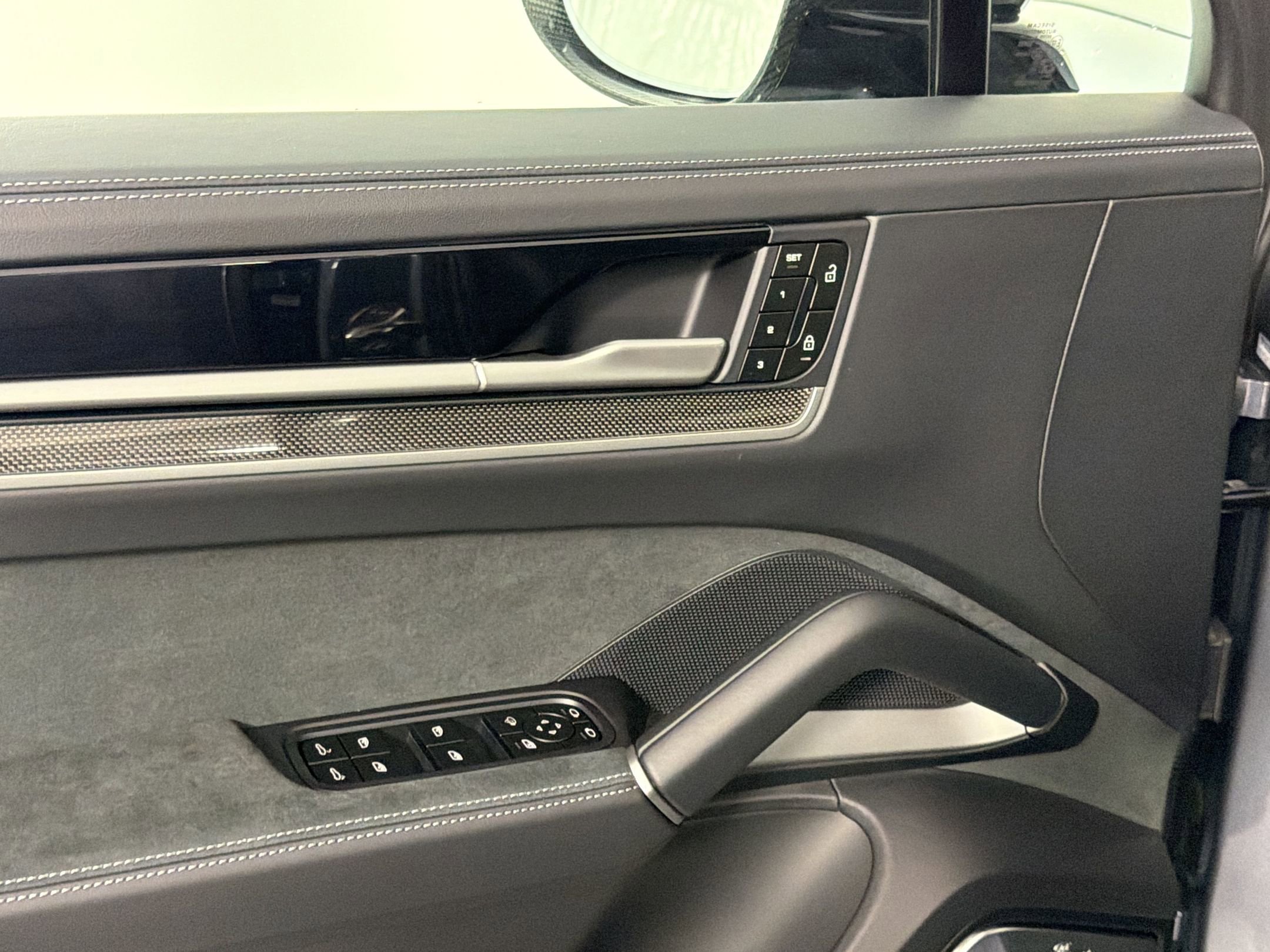 New 2026 Porsche Cayenne GTS image 15