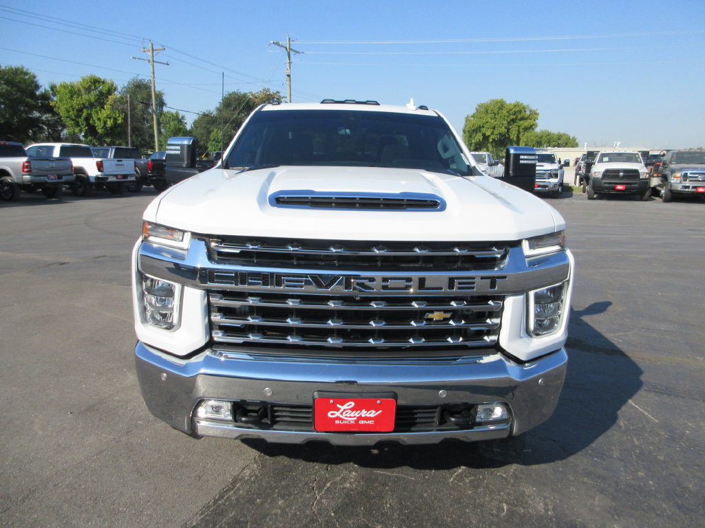 Certified 2022 Chevrolet Silverado 3500 LTZ w/ LTZ Convenience Package AWD/4WD image 14