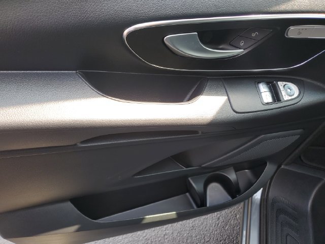 Used 2023 Mercedes-Benz Metris Passenger image 20
