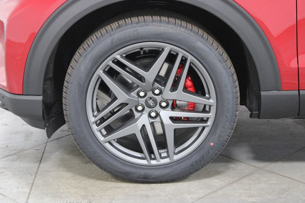 New 2026 Ford Explorer ST-Line w/ ST-Line Street Pack image 17